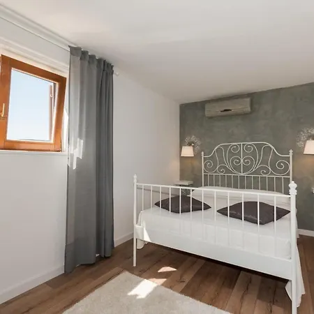 Apartament Zoel & Anna Rabac